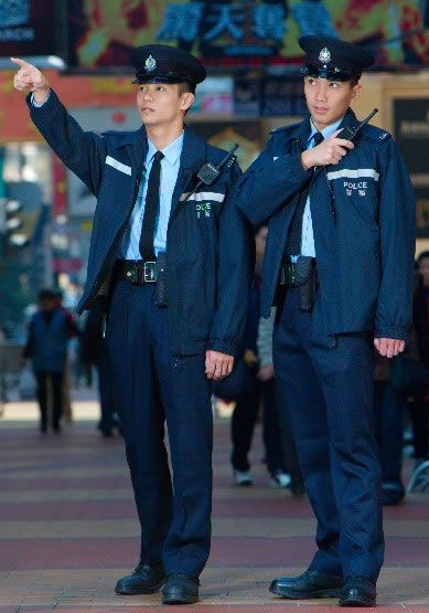 HKP 香港警察 制服上下 長袖シャツ 防寒ジャケット レプリカ Mサイズ(警察グッズ)｜売買されたオークション情報、yahooの商品情報をアーカイブ公開  - オークファン 警察グッズ