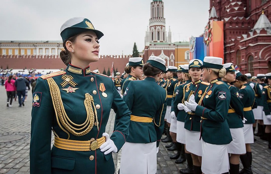 俄罗斯军队新式军装制服图片